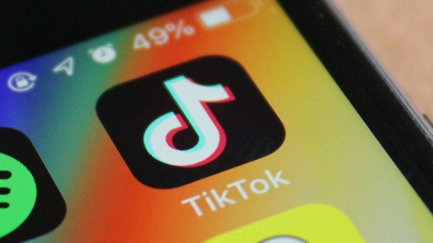 TIK TOK nxit arsimin në Indi