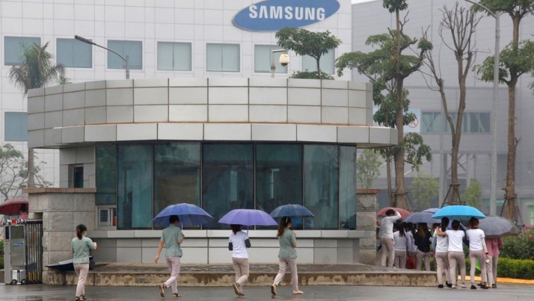 Eksportet e smartphone bien përpara Krishtlindjeve pasi Samsung ul prodhimin