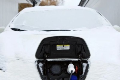 Si e përballojnë motin e ftohtë makinat elektrike?