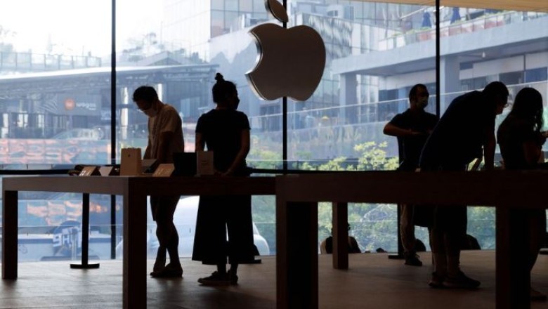 Vlera e tregut të aksioneve të Apple bie nën 2 trilion dollarë