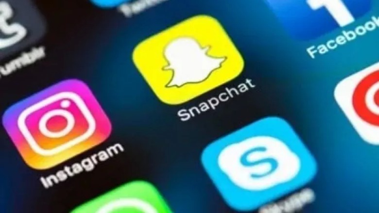 Shkollat publike padi mediave sociale për dëmtimin e shëndetit mendor të nxënësve