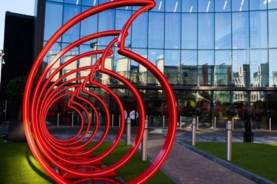 Vodafone planifikon shkurtimin e 11,000 vendeve të punës!