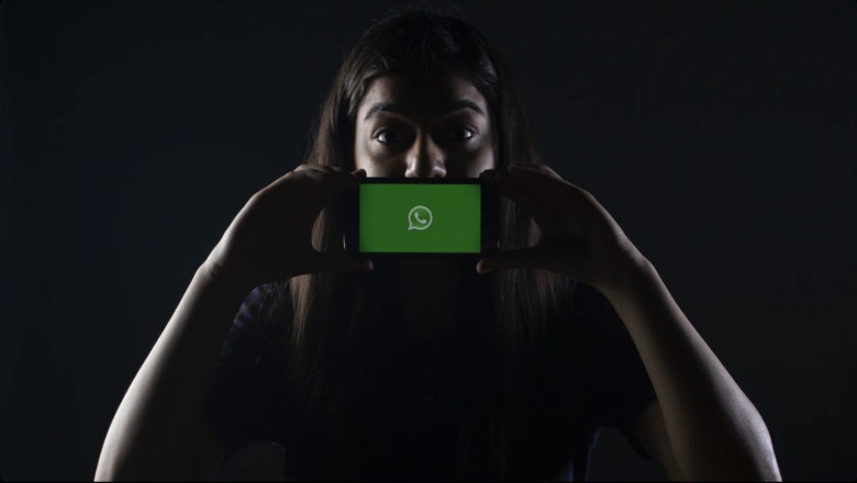 WhatsApp spiunon fshehurazi dhe dëgjon bisedat tuaja personale?