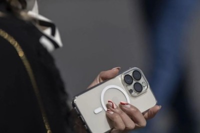 Apple njofton marrëveshjen miliarda dollarëshe për komponentët 5G të prodhuara në SHBA