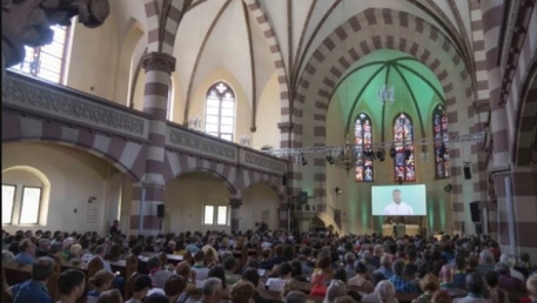 Gjermani, predikimi i parë i recituar nga ChatGpt në kishë