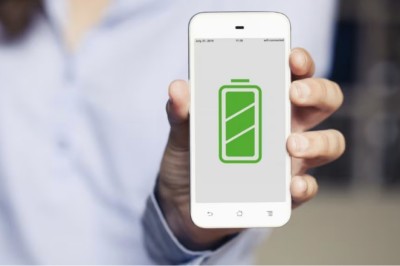 Si duhet ta karikoni celularin tuaj që të mbajë bateri sa më shumë?