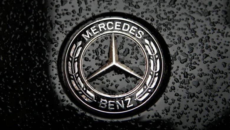 Mercedes-Benz teston ChatGPT në makina për t'iu përgjigjur 'pyetjeve komplekse' ndërsa jeni në rrugë