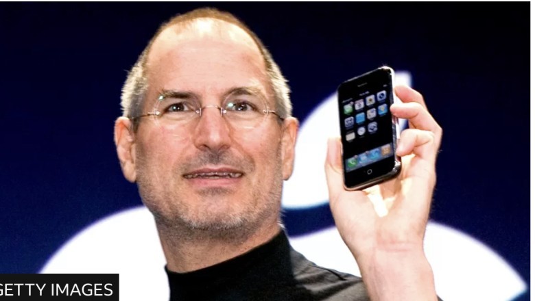 iPhone i vitit 2007 shitet në ankand për 190,000 dollarë