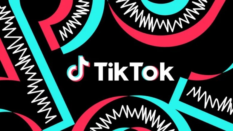 Algoritmi i TikTok do të jetë opsional në Evropë
