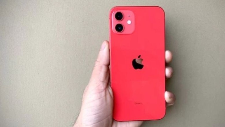 Apple: iPhone 12 i sigurt në përdorim, softuer i ri për të kontrolluar nivelet e larta të rrezatimit