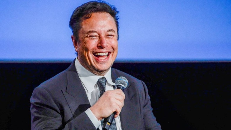 Elon Musk: X ju lejon të transmetoni videolojëra direkt nga PlayStation 5