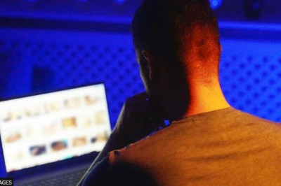 Inteligjenca Artificiale dhe realiteti virtual po ndryshojnë mënyrën se si prodhohet dhe konsumohet pornografia