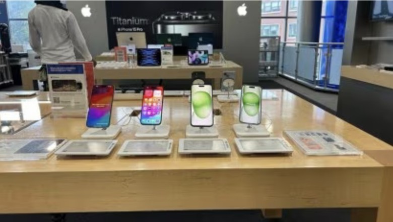 Raporti: Apple do lejojë ngarkimin anësor të iPhone javët e ardhshme për përdoruesit e BE-së