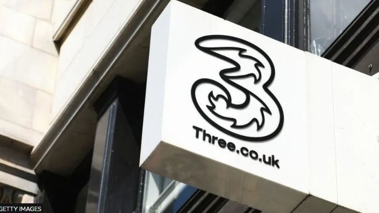 Three i kërkon sërish falje klientëve të tij për mungesën e shërbimit!