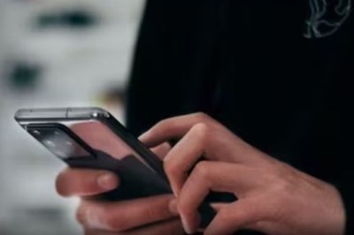 Google Messages së shpejti mund t'ju lejojë të modifikoni tekstet e dërguara, ja si…