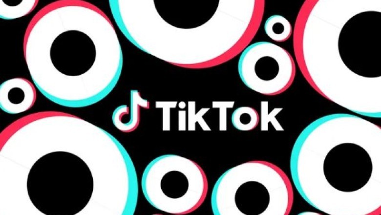 Ish-ekzekutivi i TikTok padit kompaninë për diskriminim gjinor dhe moshor