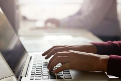 Si ta kuptoni që kompania ku punoni përgjon kompjuterin tuaj?!