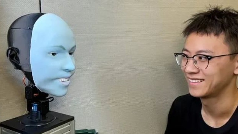 Njihuni me Emo, roboti që imiton shprehjet e fytyrës tonë!